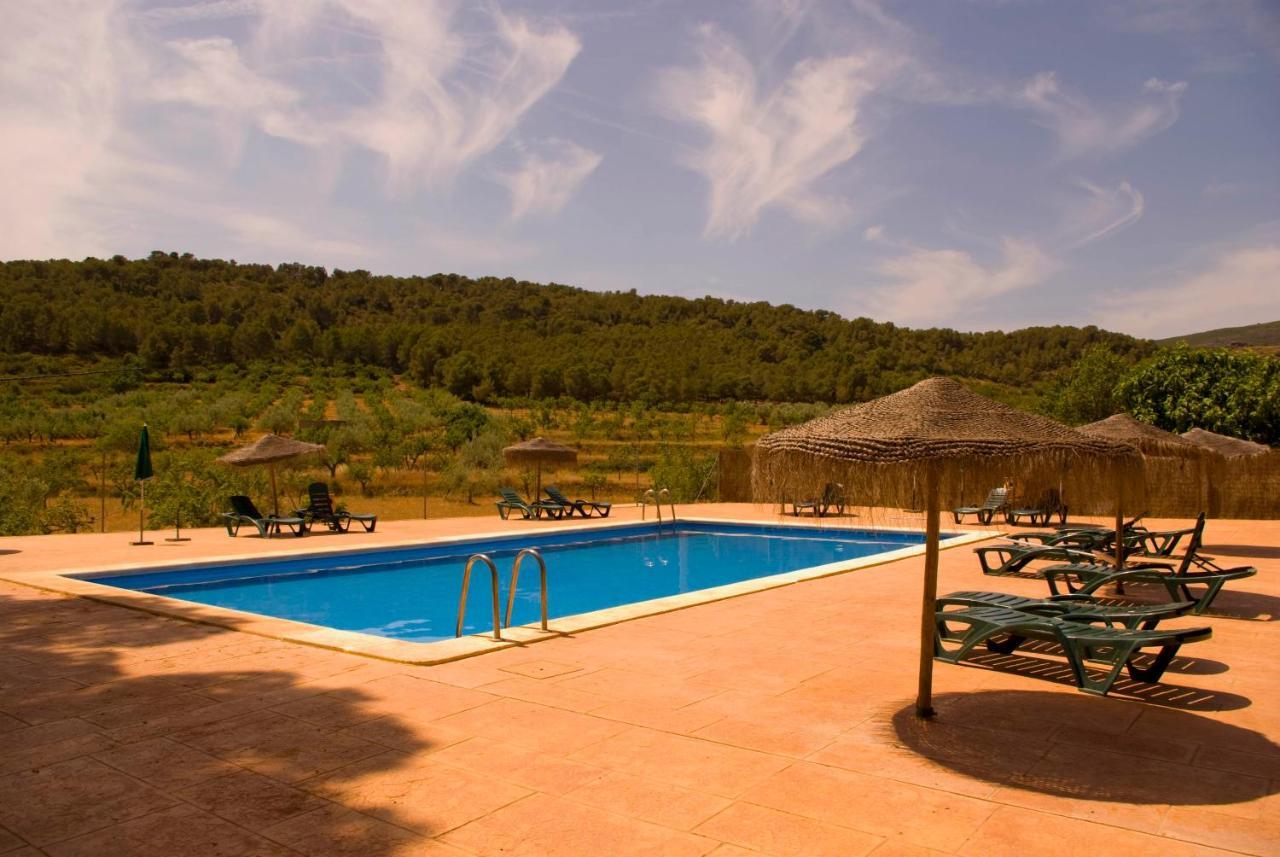 Masía de San Juan Casas Rurales con piscina y vistas a la montaña Segorbe  Exterior foto
